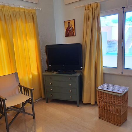 Surf House Villa Артемида Екстериор снимка