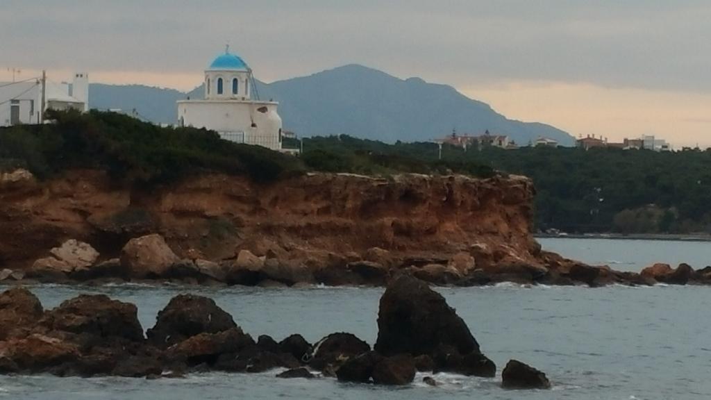 Surf House Villa Артемида Екстериор снимка