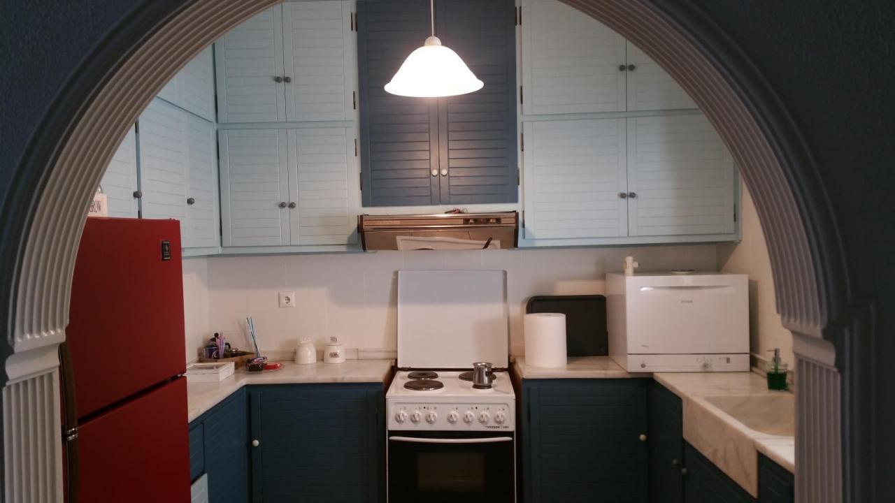 Surf House Villa Артемида Екстериор снимка